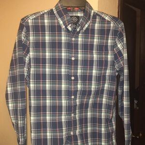 St John’s Bay No Tuck LS Shirt Size Small